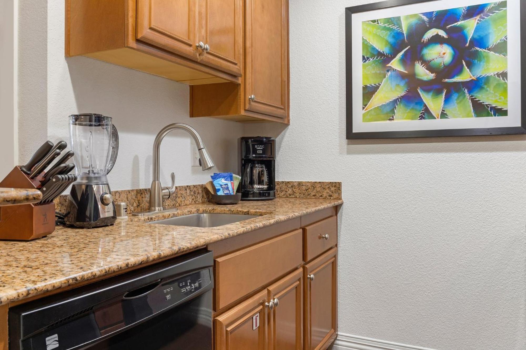 One-Bedroom Suite No Resort Fees
